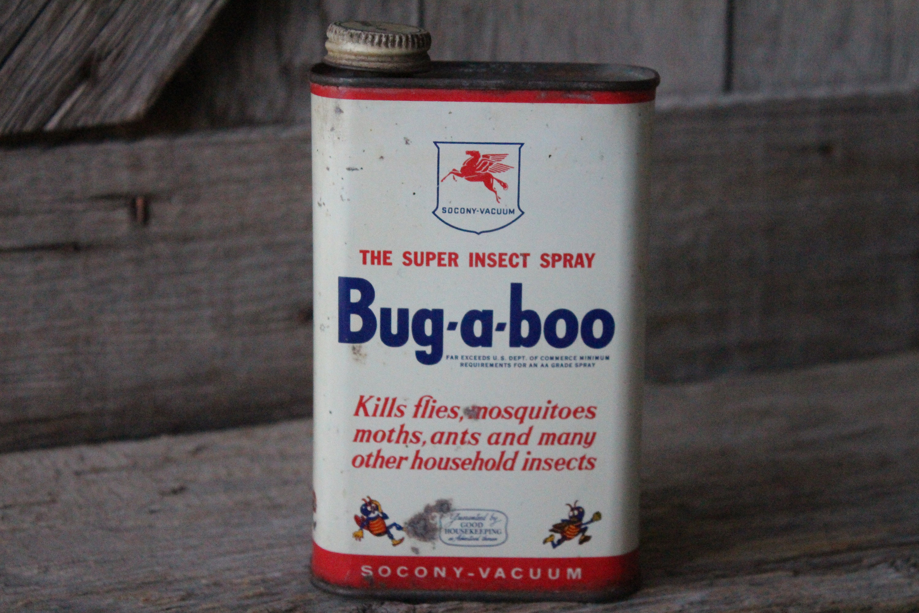 特大 BUG SPRAY オブジェ 店舗ディスプレイ雑貨 Bug-a-boo Brand Super Insect Spray Tin, Socony-vacuum Oil Company