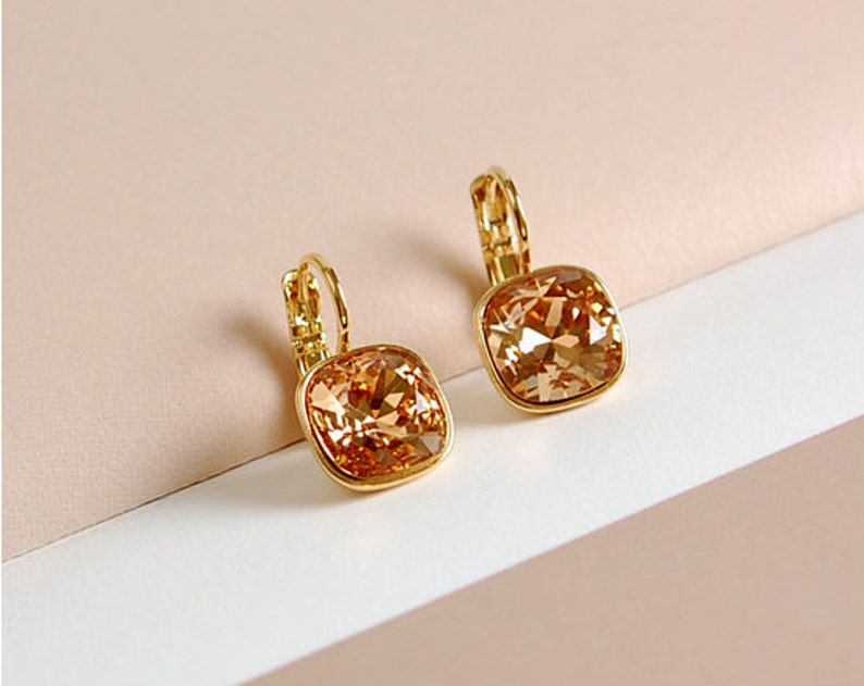 Pendientes Negro Opal Diamond Pendiente Cojín Forma Forma Pendiente Colgante Drop Pendientes Pendientes Negro Opal Diamond Pendiente Cojín Forma Forma Pendiente Colgante Drop Pendientes