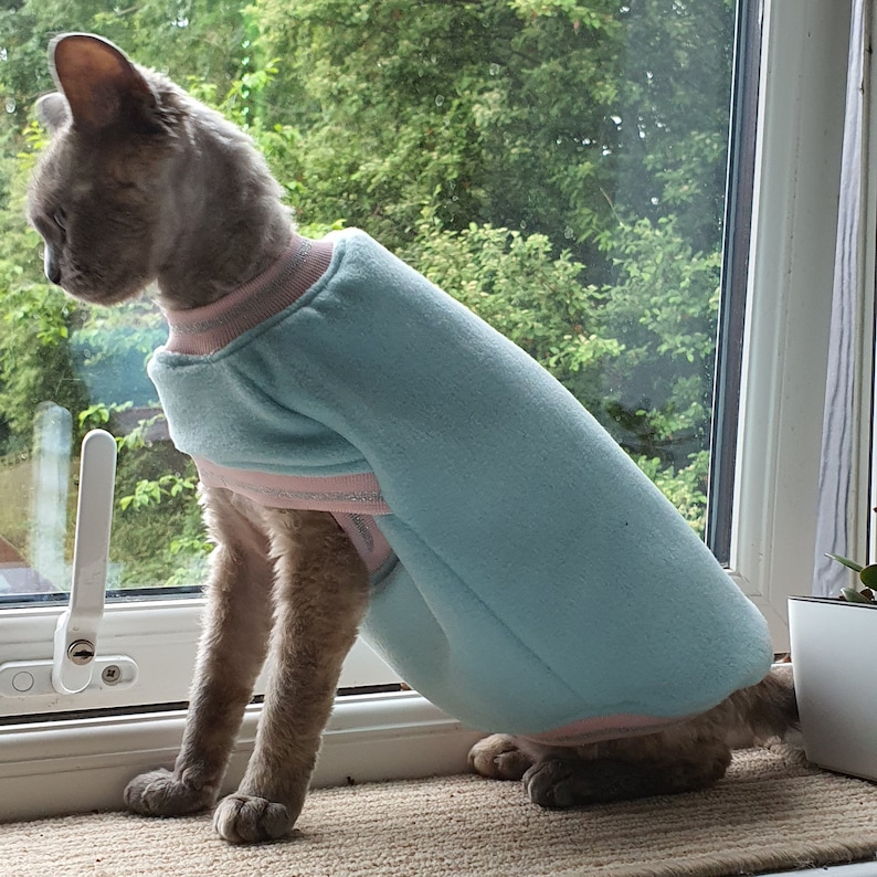 Warm winter cat clothes for cats and kittens, cat sweater sewing pattern, sphynx sweater, hair cat clothes, cat pdf pattern, sphinx cat clothes, cat clothes sewing pattern