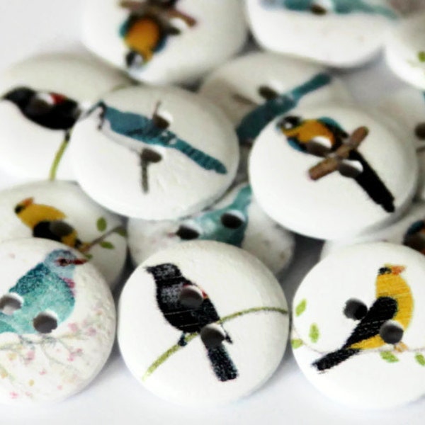 15 Bird Buttons - 15mm - 2 holes - Round Painted - White Wood - Garden Birds Button - Bird Print - PW74