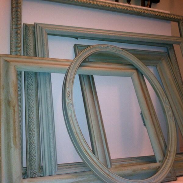 Up cycled vintage frames, aged, shabby chic decor, farmhouse decor, beach decor