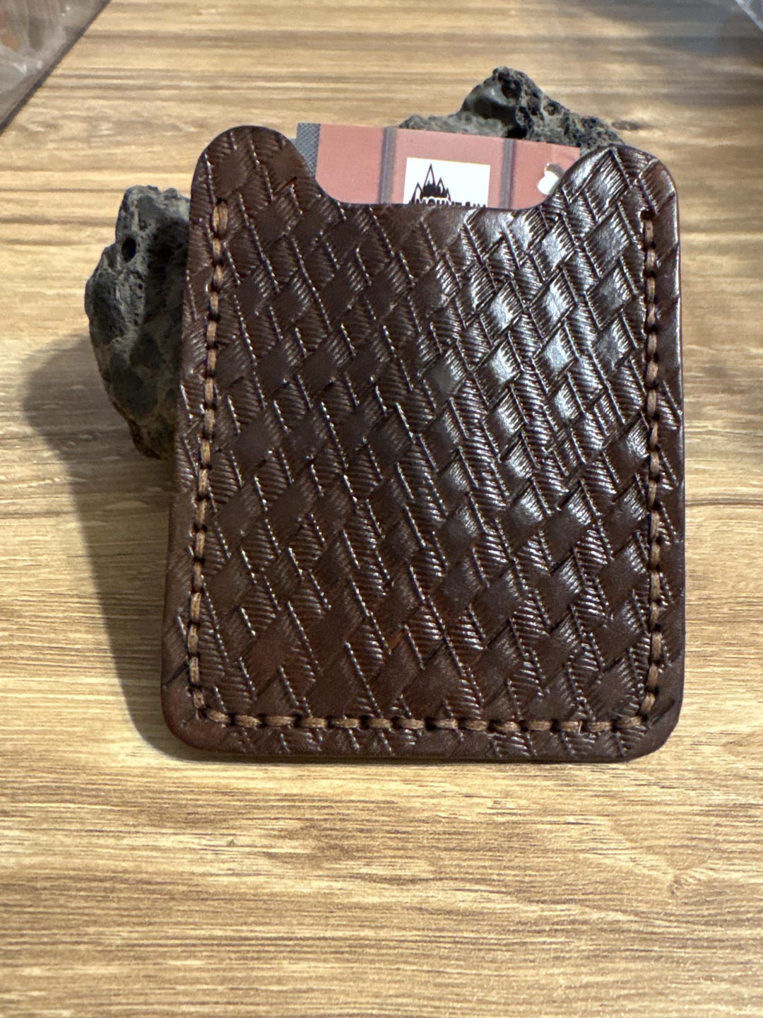 card sleeve with money clip Leather Basketweave the Dalvey Credit Card Case and Money Clip in Black Caviar Leather delivers a refined carrying solution without the unnecessary bulk of a traditional wallet Royce Leather Prima Magnetic Money
