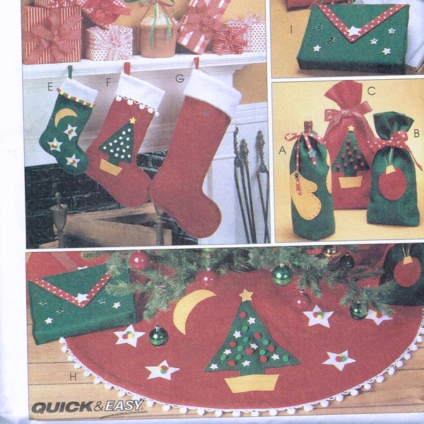 Christmas Home Decor Pattern - Christmas Tree Skirt - Christmas Stocking Pattern - Fabric Christmas Ornaments - McCalls 9065