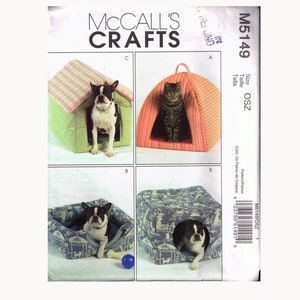 Tent Style Pet Bed Craft Sewing Pattern - McCalls M5149