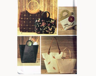 Wood Handle Purse Or Large Tote Bag Sewing Pattern  -  Vogue 7755