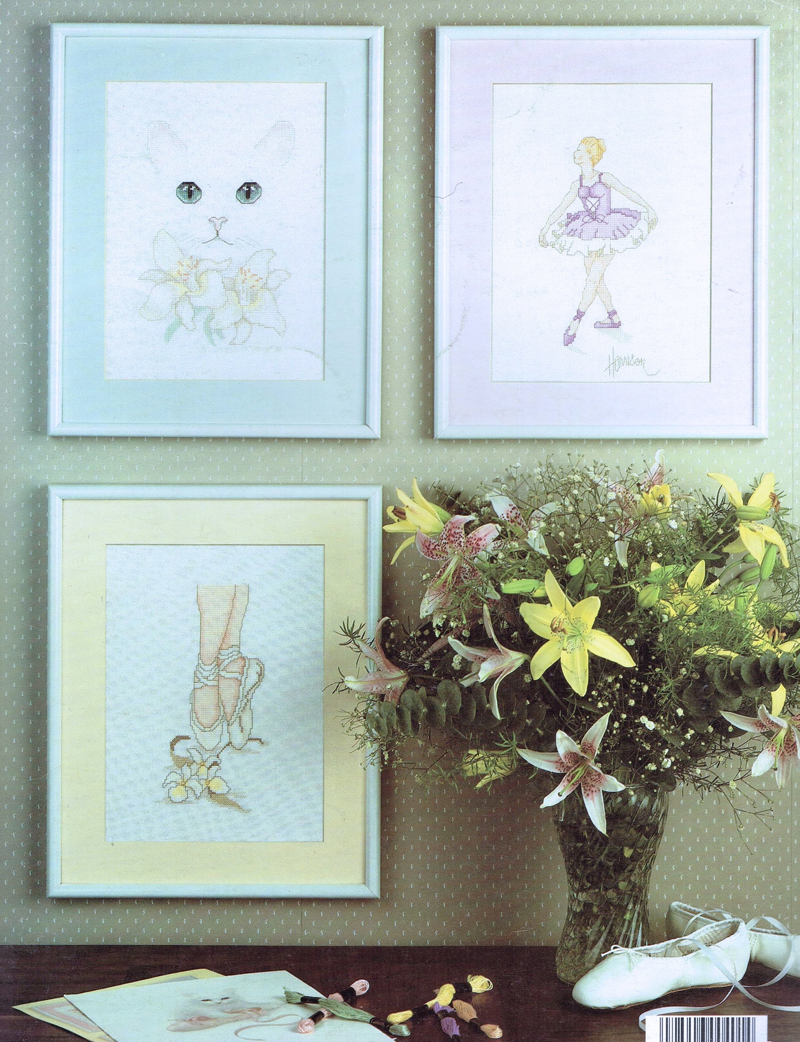 white persian cat & ballet shoes cross stitch pattern - animal cross stitch - leisure arts 401