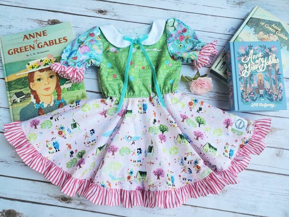 green emerald velvet dress Anne of Green Gables (TREASURY OF ILLUSTRATED CLASSICS) by L. M. Montgomery  2001: L. M. Montgomery: Amazon.com: Books main image 1