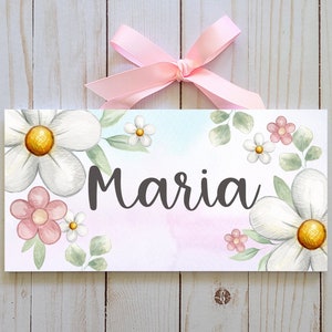 Personalized Daisy Name Sign | Floral Child&#39;s Bedroom Door Sign