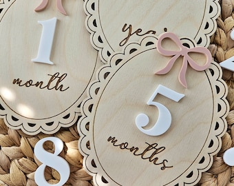 Bow Baby Milestone Discs | Interchangeable Numbers, Photo Prop