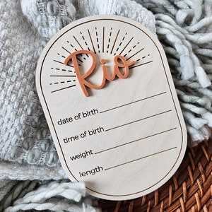 Prénom nouveau-né | Faire-part de naissance soleil |  Faire-part de l'arrivée d'un bébé sur les statistiques de naissance | Panneau d'hôpital en bois | Accessoire photo bébé