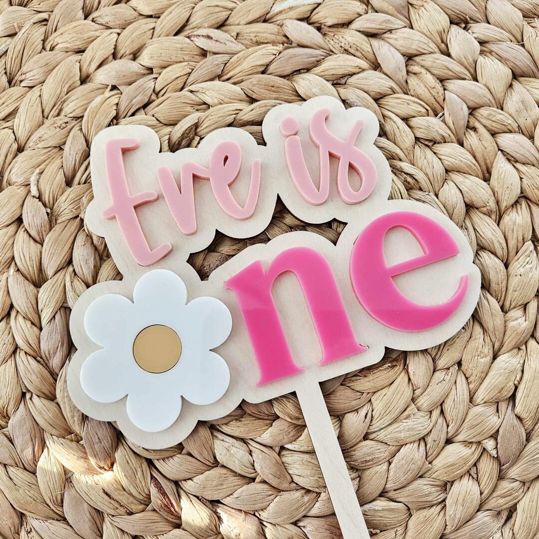 Personalized Daisy First Birthday Cake Topper | Acrylic & Birch - Etsy