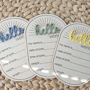 Bonjour le monde faire-part de naissance | Nom du bébé nouveau-né | plaque de faire-part de naissance | Signe d'arrivée d'hôpital de bébé de soleil