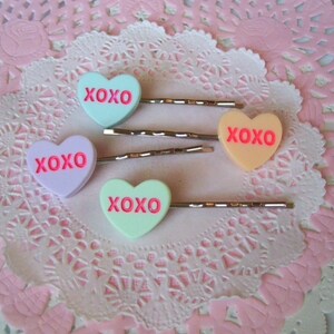 Barrette Cheveux Brodée Cœur XOXO Love - Valentine's Day - Rose - Fait Main USA
