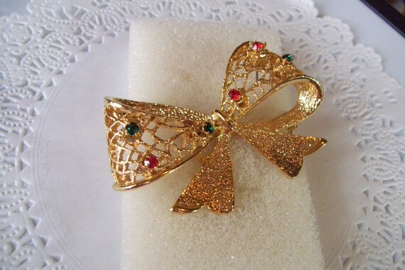 Christmas ribbon brooch - rhinestone ribbon brooc… - image 4