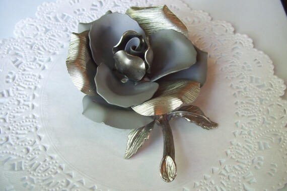 Rose brooch - flower brooch - vintage rose brooch… - image 7