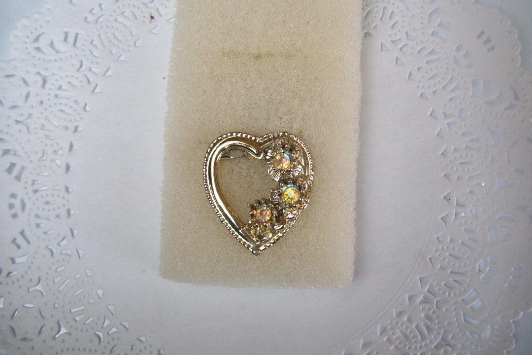 Heart Pin Rhinestone Heart Pin Vintage Heart Pin Aurora Etsy