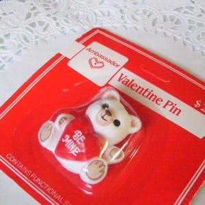 Hallmark Valentine Pin - Hallmark Valentine Bear pin - Be Mine pin - vintage Hallmark pin - Valentine gift - Valentine Bear pin