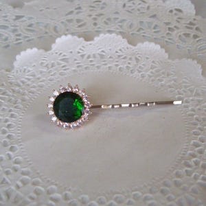 Emerald green hair pin - jeweled hair pin - rhinestone hair pin - repurposed jewelry - hair accessories - St Patrick hair pin - friend gift