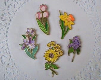 Flower magnet - daffodil magnet - Iris magnet - sunflower magnet - tulip magnet - lilac magnet - repurposed jewelry - friend gift