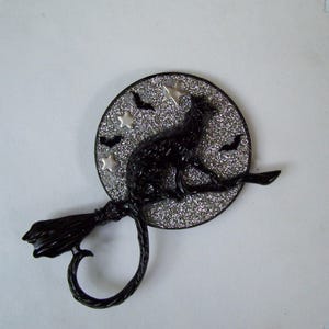 Black cat magnet - Halloween magnet - repurposed jewelry - Halloween decor - cat on broom magnet - Halloween gift