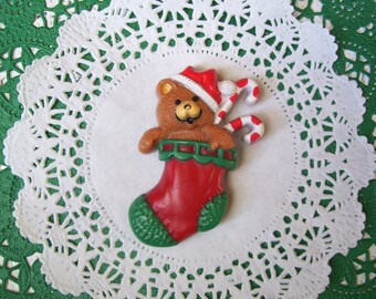 Christmas magnet - Christmas stocking magnet - Christmas bear magnet - repurposed jewelry - vintage Hallmark - Christmas decor