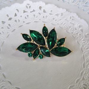 Emerald Stick Pin - Etsy display picture 1