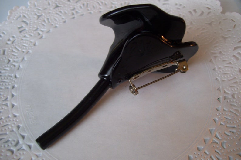 vintage flower brooch flower jewelry lily brooch Calla Lily brooch vintage jewelry black calla lily pin