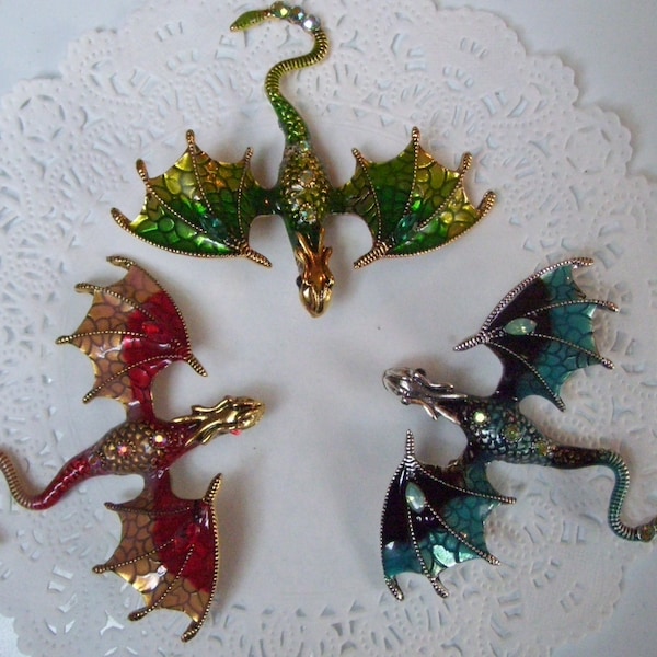 Dragon magnet - repurposed jewelry - dragon decor - kitchen magnet - office magnet - Game of Thrones dragon - birthday gift - friend gift