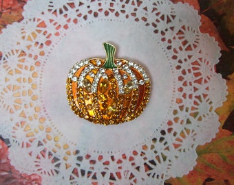 Pumpkin magnet - Fall magnet - Fall decor - Thanksgiving magnet - repurposed jewelry - jeweled magnet