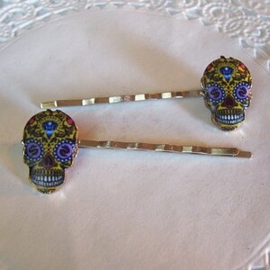 Skull Hair pin - Sugar Skull Hair pin - Skull jewelry - Day of the Dead - repurposed jewelry - jeweled hair pin - hair accessories