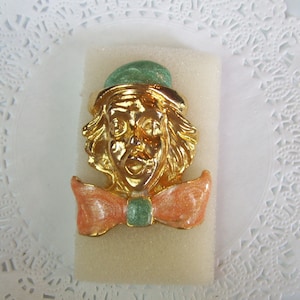Clown brooch - clown jewelry - enamel clown brooch - enamel brooch - women&#39;s accessories