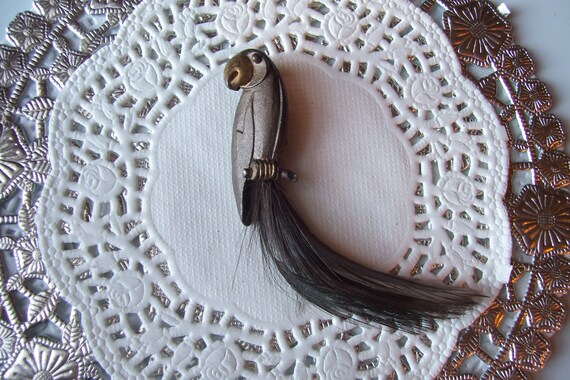 Parrot brooch - Parrot pin - Parrot jewelry - bird