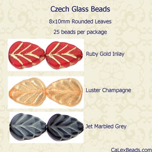 Puede incluir: Cuentas de vidrio checas en forma de hoja, 8x10mm. La imagen muestra tres opciones de color: Ruby Gold Inlay, Luster Champagne y Jet Marbled Grey. Cada paquete contiene 25 cuentas. Las cuentas son redondeadas y tienen un diseño de hoja.