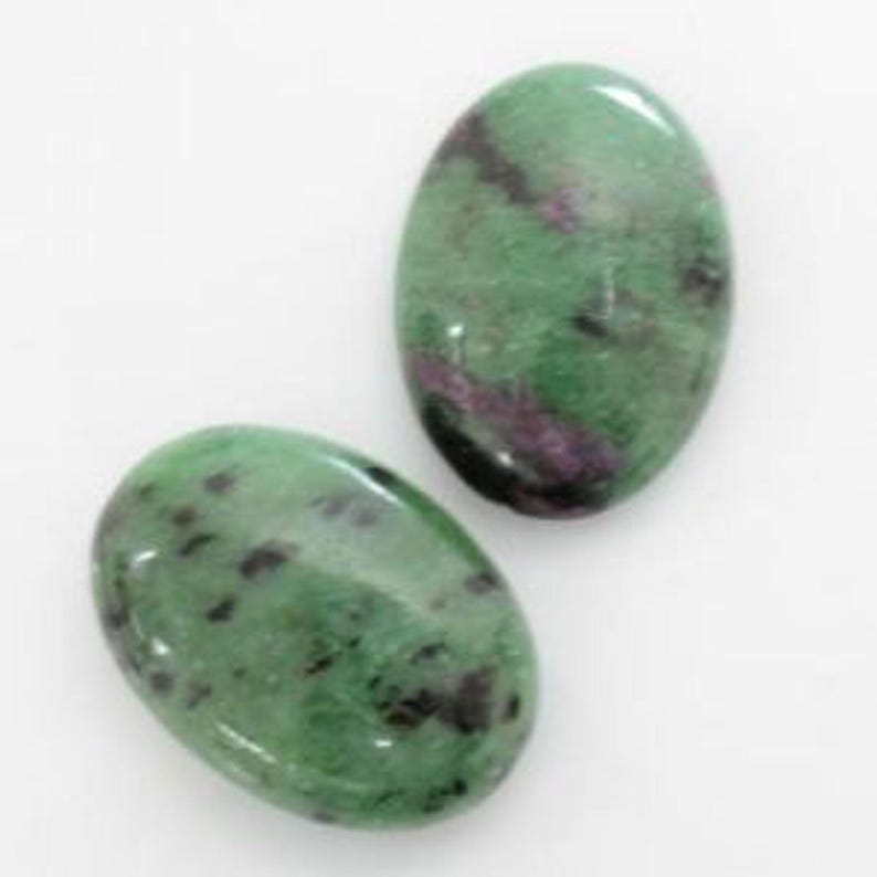 Cabochon Gemstones, 25x18mm Oval Cabs in 13 different types of gemstone. 3 per pkg. Ruby Zoisite (3)