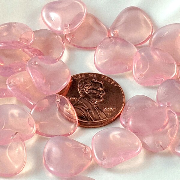 25pcs 13x14mm Beige / Bronze Picasso Rose Petals Czech