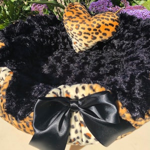 CHEETAH CHIC: Cheetah print Velboa and Cream Rosette Minky Dog Bed image 6