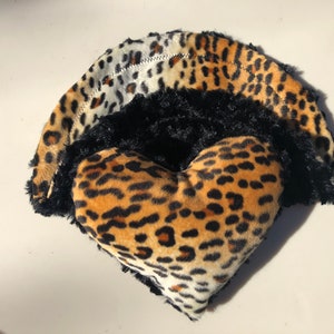 CHEETAH CHIC: Cheetah print Velboa and Cream Rosette Minky Dog Bed image 8