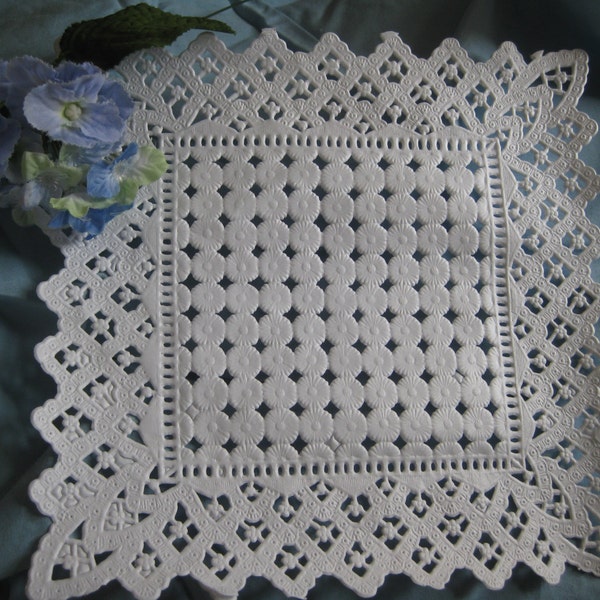 20 pcs 8" inch White Square LACE Paper Doily Weddings Events decorations Cards Scrapbooks Crafts  Germany Square RETIRED