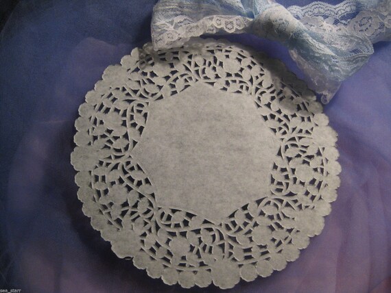 50PCS 3.5inch -13.5inch Assorted Sizes Round Paper Lace Table Doilies White  Decorative Tableware Placemats