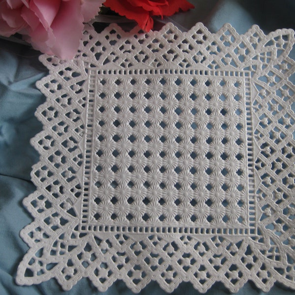 20 PCS 6" inch White Square LACE Paper Doily Weddings Events decorations Cards Scrapbooks Crafts  Germany Square