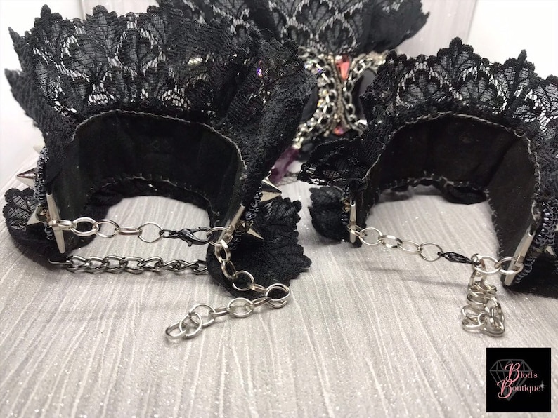 Gothic Studded Beadwork Cuff Jewelry Black Lace Beaded Cuff Bracelet for Women Victorian Style