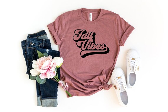 Retro Fall Vibes T-shirt, Cute Fall Tee, Fall Season Shirt, Pumpkin Spice Lover Shirt, Halloween, Autumn, Womens Fall Shirt, Cute Fall Tee