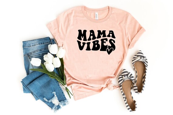 Mom Shirts, Retro Mom Shirt, Mama Vibes Shirt, Momlife Shirt, Shirts for Moms, Mothers Day Shirt, Cool Mom Shirt, Shirts for Moms, Groovy
