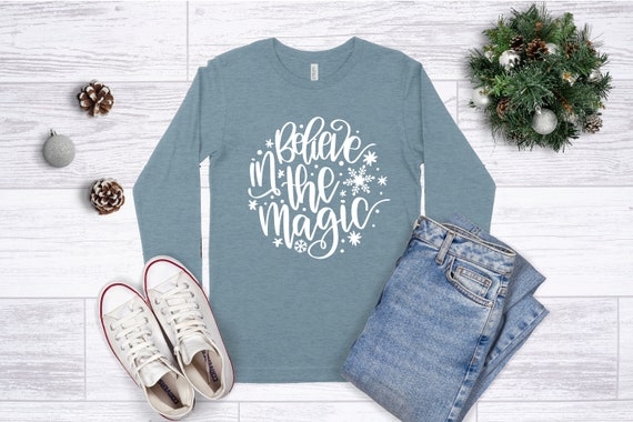Christmas Shirts For Women,Believe In The Magic Christmas Shirt,Cute Quotes Christmas Top,Ladies Long Sleeve Snowflake Christmas Tshirt