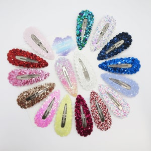 Glitter hair clip, Over 30 Colours, Scallop snap clip, fringe hair clip, glitter hair slide, toddler clip, school hair clip, glitter snap