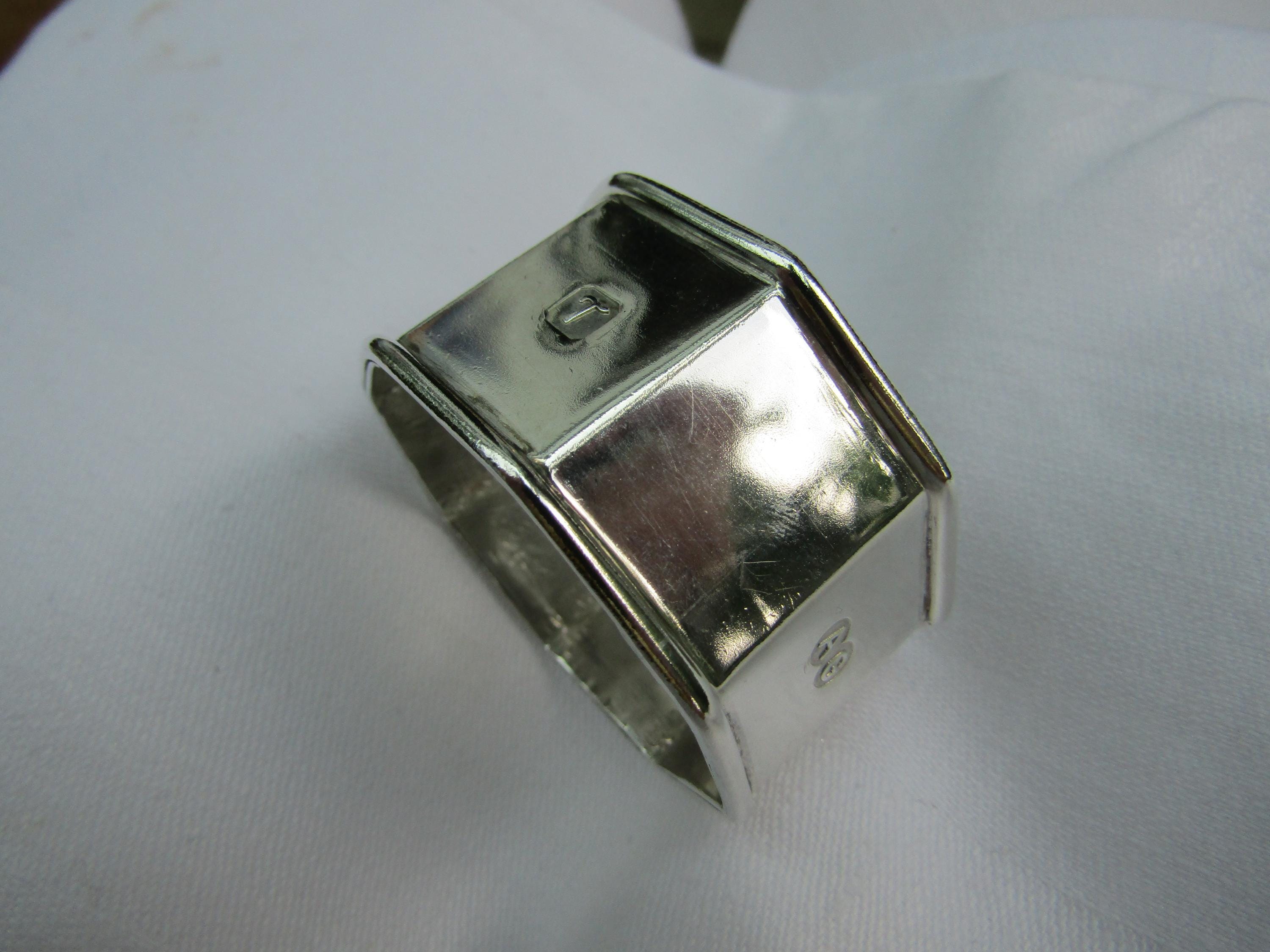 ナプキンリング 英国製スターリングシルバー 1993年 (D2BE) - Etsy 日本