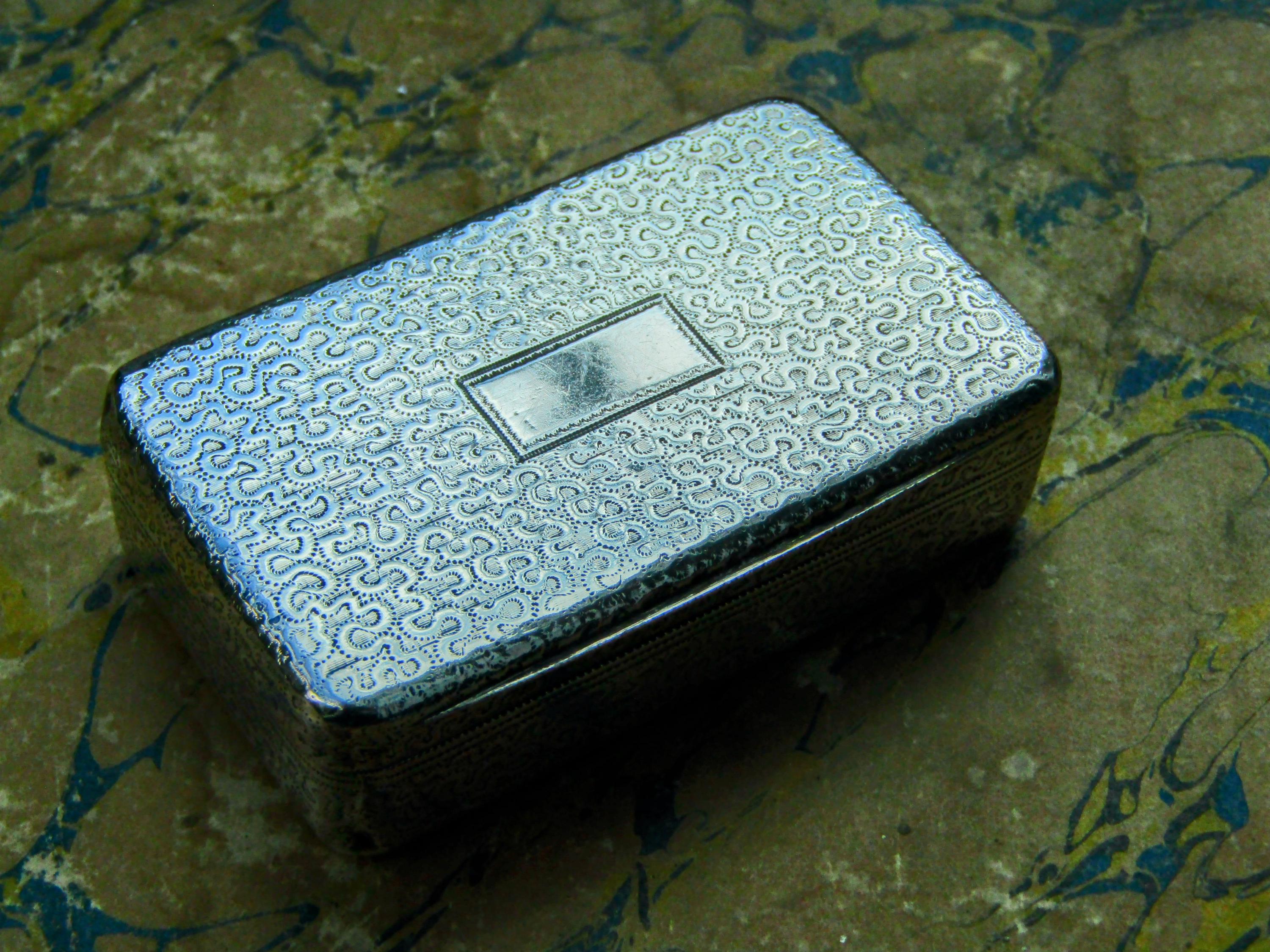 スターリングシルバー925製 1818年製 シルバージュエリーボックス