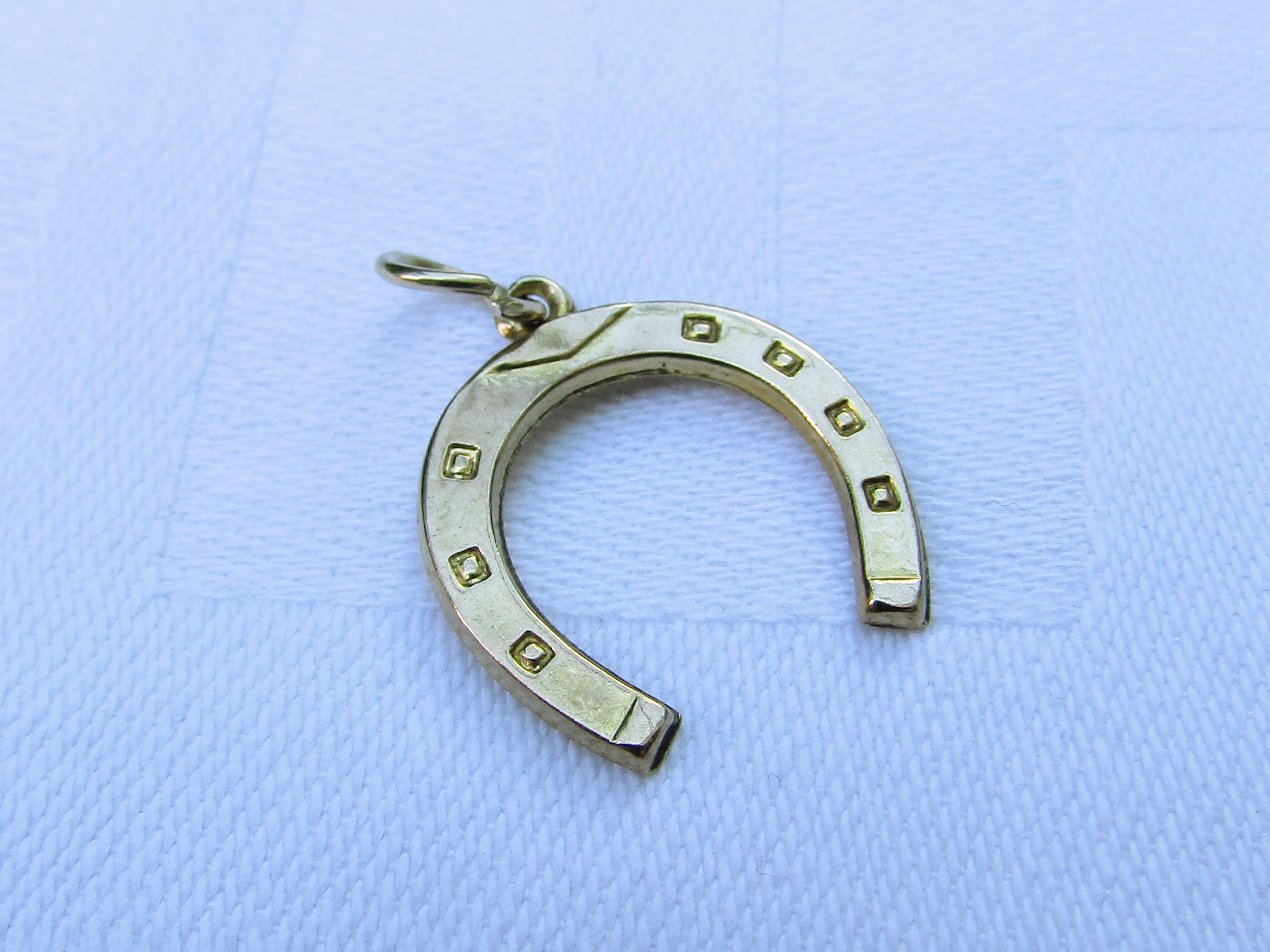 Charm Fer à Cheval En Or Jaune 9 Carats - Bijou Porte-bonheur, Neuf Avec étiquettes