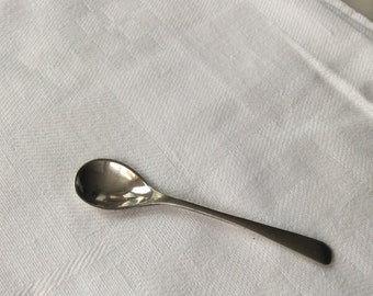 Mustard  Spoon Silver Sterling 925 English Silver 1904 Old English Pattern  (105893E)