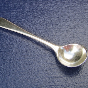 Salt Spoon English Sterling Silver Victorian 1898 Old English Pattern (107648E)